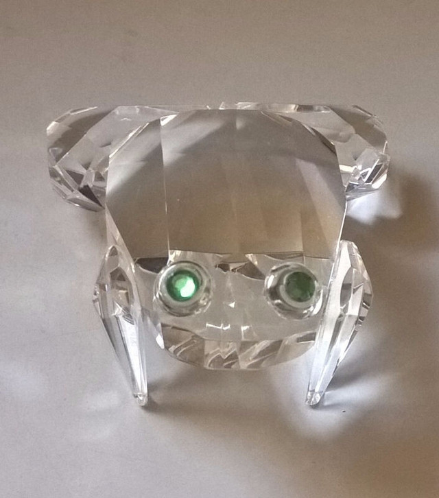 Fifth Avenue Crystal Green Frog with Green Eyes in Arts & Collectibles in Oshawa / Durham Region - Image 4