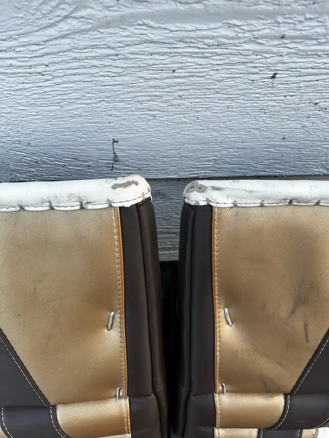 Ccm eflex 3 35+2 in Hockey in Portage la Prairie - Image 3