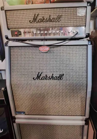 Marshall JCM 2000 40th Anniversary Collectors Edition, View more