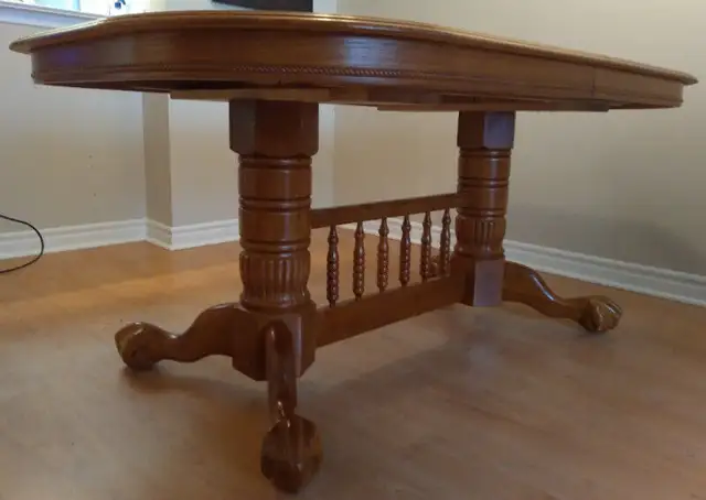 Dinning room solid  wood table. (no chairs) in Dining Tables & Sets in City of Toronto - Image 8