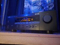 Amplificateur audio/vidéo dts de marque Yamaha modèle HTR-5730