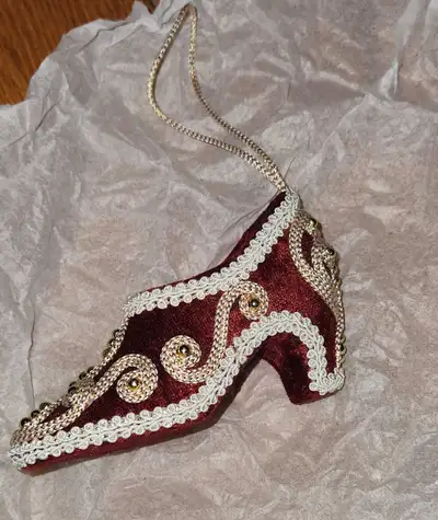 Set of 4 Christmas ornaments, View more