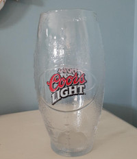 Coors Light Football Shaped Textured 20 oz Beer Pilsner Glass