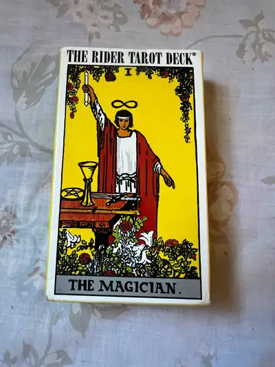 Used Rider Tarot deck Good condition $30- or best offer