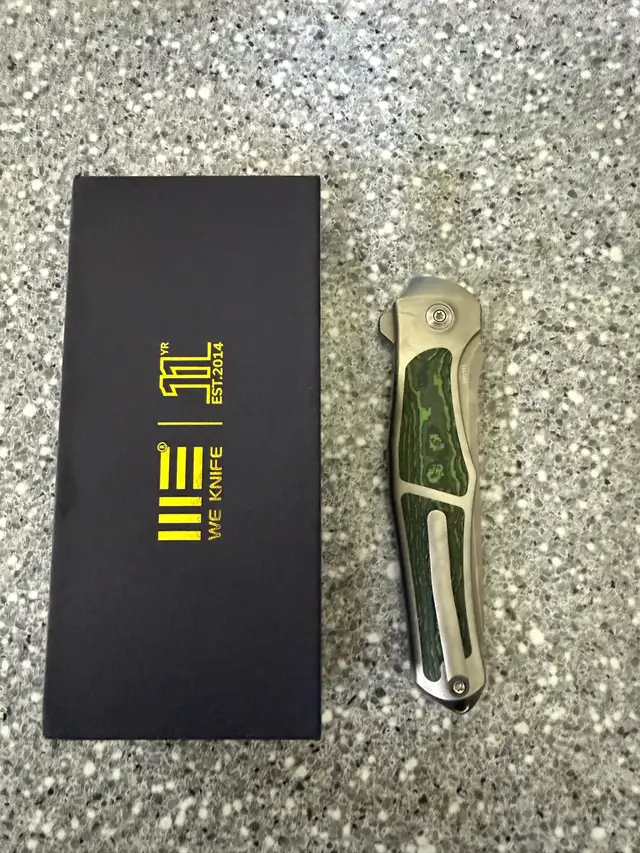 We Knife Co #702XI Jungle Wear Knife Boxed in Hand Tools in Oshawa / Durham Region - Image 5