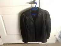 Leather jacket ladies (The olde hide house) size S