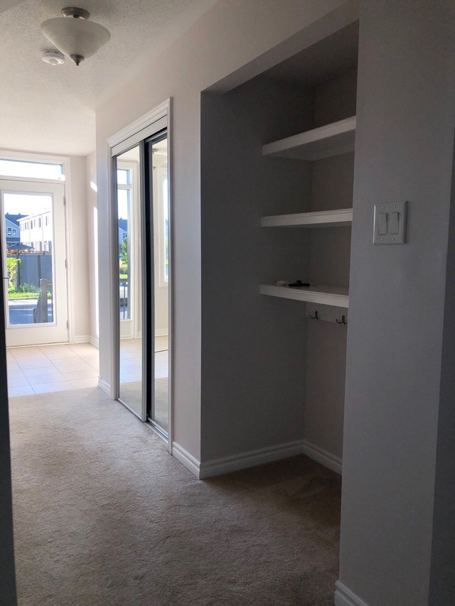 Private Room for Rent Barrhaven (July 1st) Room Rentals & Roommates