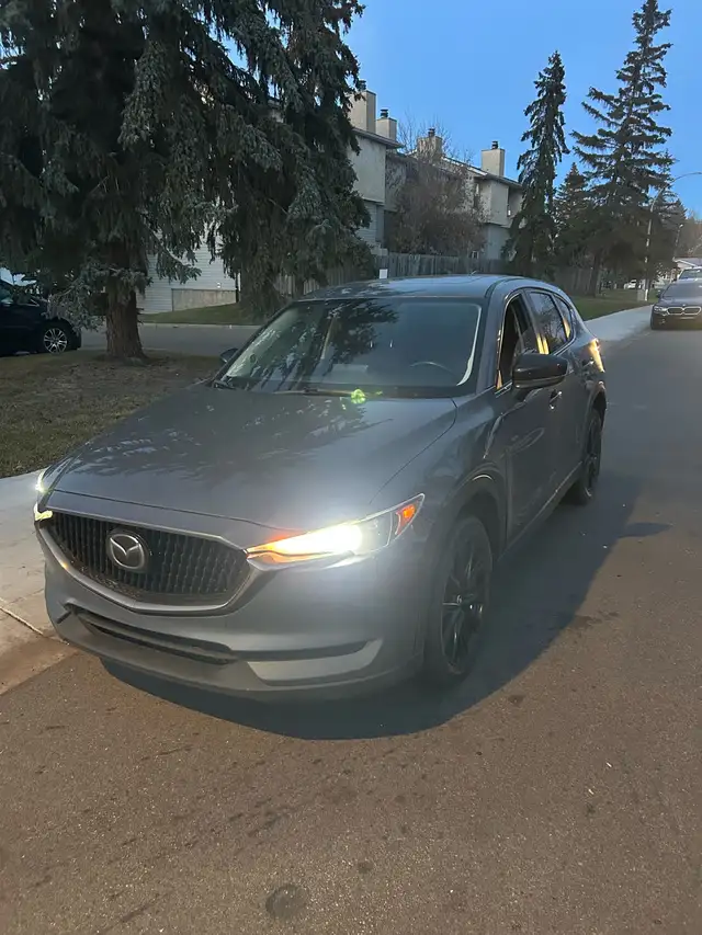 2021 Mazda CX-5 Carbon Edition