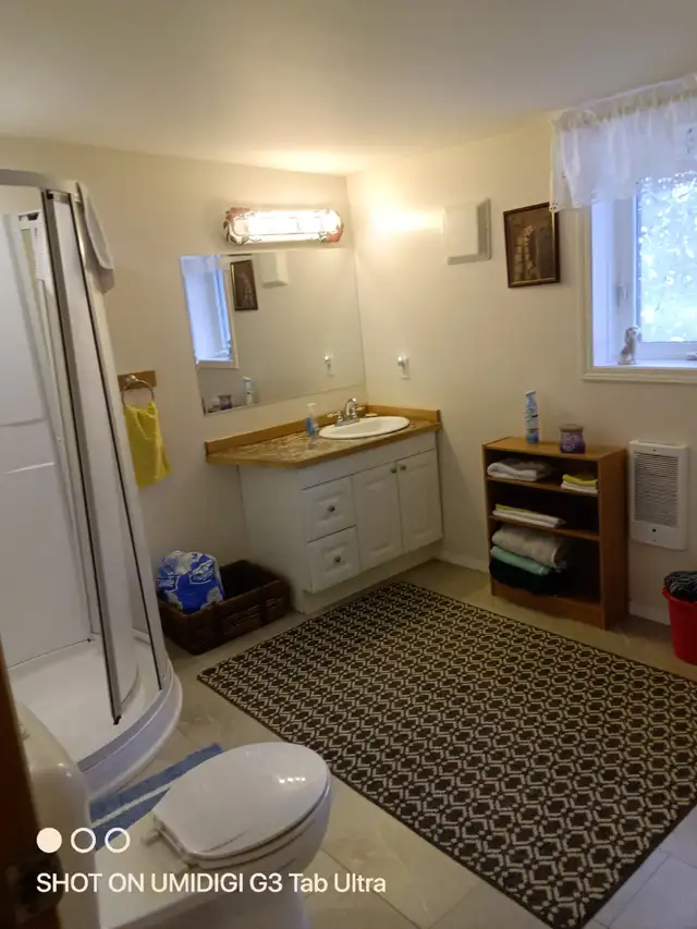 Cabin for rent Marsh Lake $1650/month in Long Term Rentals in Whitehorse - Image 7