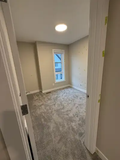 Private Room for Rent in brand new townhouse in Chelsea Chestermere. Available from June 01. Utiliti...
