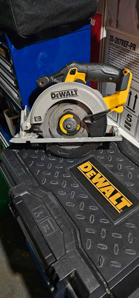 (Sold) Dewalt 20v skil saw (sold)