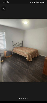 Rooms for rent near welland!