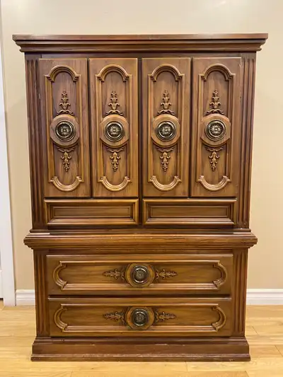 Elegant Vintage Solid Wood Armoire / Wardrobe (CAN DELIVER), View more