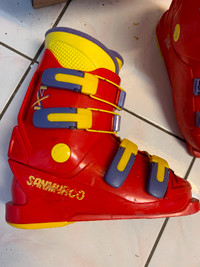 Ski Boots 24.5 red made by SanMarco