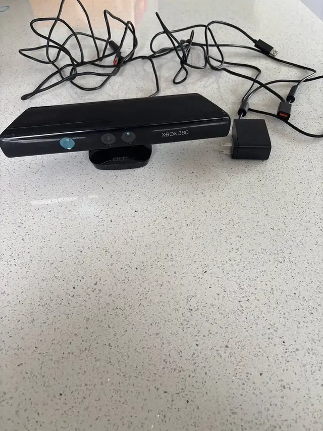 kinect Xbox 360 in XBOX 360 in Longueuil / South Shore - Image 2