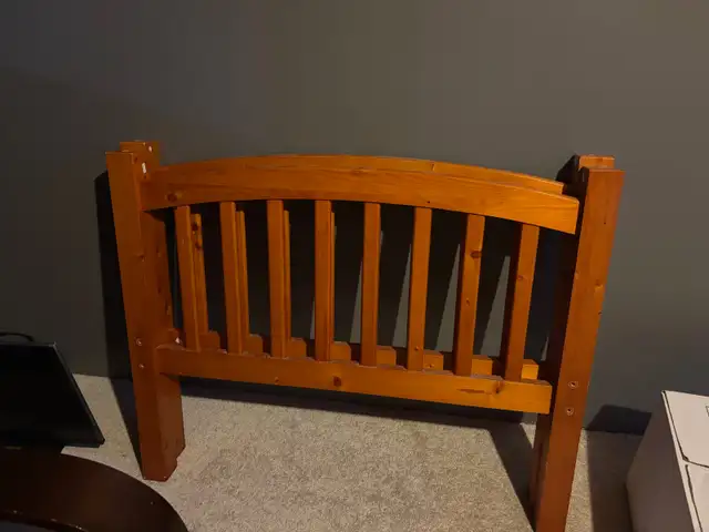 twin bed: frame + mattress, foldable sofas, nice shelves in Beds & Mattresses in Kingston - Image 2