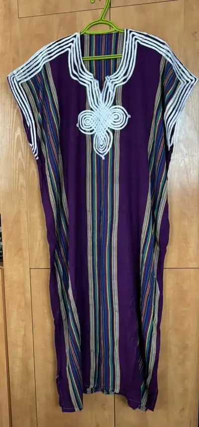 Robe marocaine traditionnelle NEUVE – taille universelle/one siz, View more