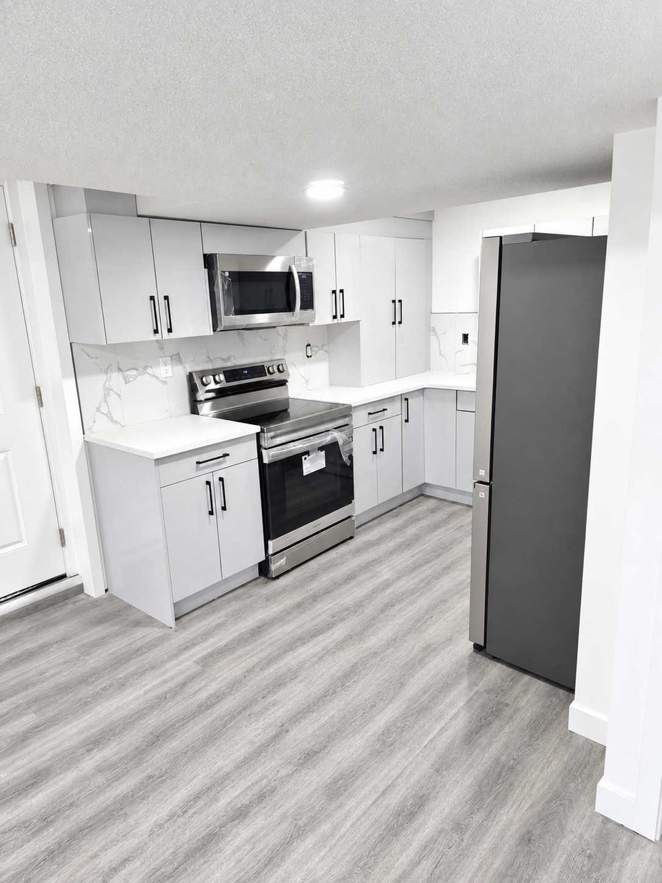 Beautiful legal Basement for Rent 2