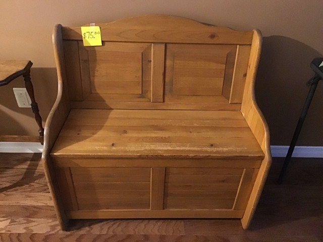  Wood bench with storage   in Other in Kingston