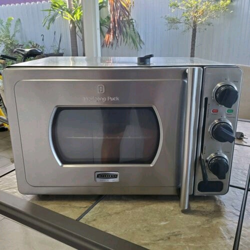 Wolfgang Puck steam pressure oven Microwaves & Cookers London Kijiji
