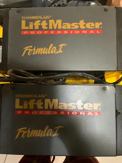 Chamberlain Lift Master 2 motors + 2railings- 2 sets, View more