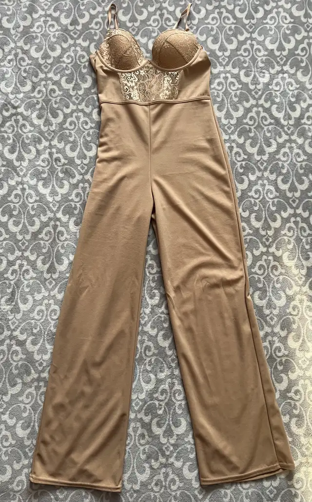 ReVamped Women’s Beige Lacy Jumpsuit in Women's - Tops & Outerwear in Oshawa / Durham Region - Image 2