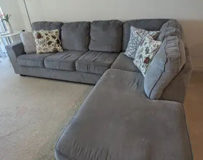 Altari 2-Piece Sectional Couch by Ashley Furniture – Grey – Used, View more