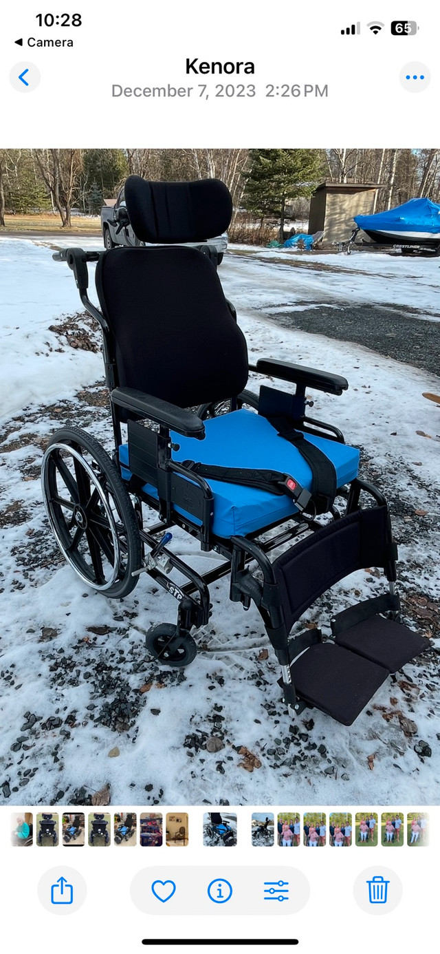 Super TiltPLUS manual Tilt wheelchair in Health & Special Needs in Kenora - Image 3