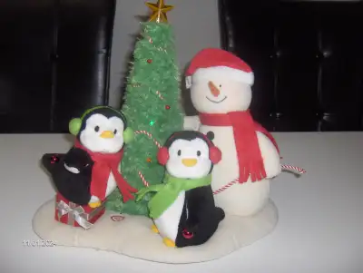 Christmas decorations- Vintage Party Hop Penguins, View more