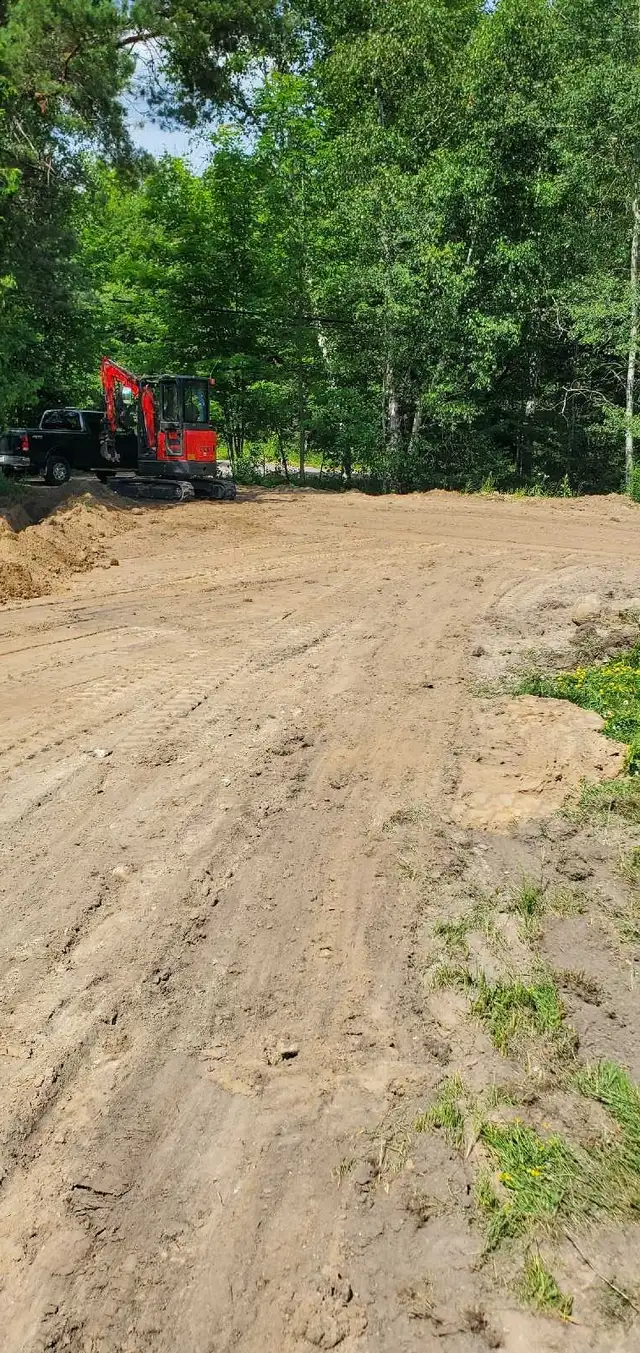 Excavation service in Excavation, Demolition & Waterproofing in North Bay - Image 5