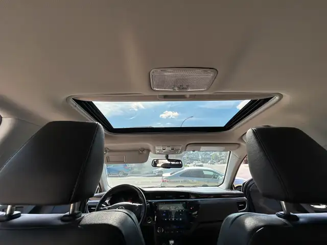 2016 Toyota Corolla S in Cars & Trucks in Calgary - Image 7