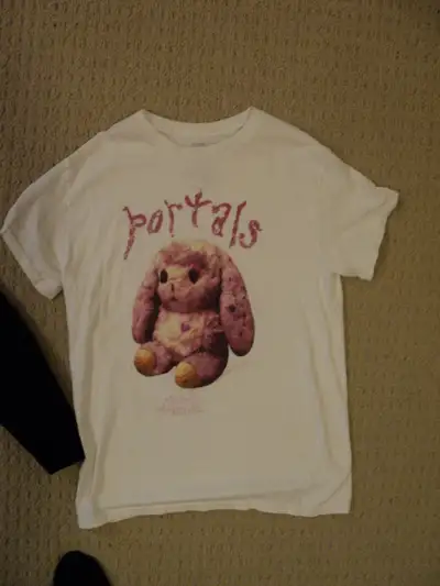 Melanie Martinez Portals T shirt Size Small, View more