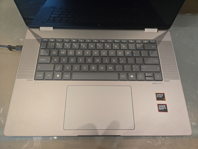 HP Envy 16 x360 Touchscreen Laptop Ryzen 7 16GB/512GB SSD in Laptops in City of Toronto - Image 6