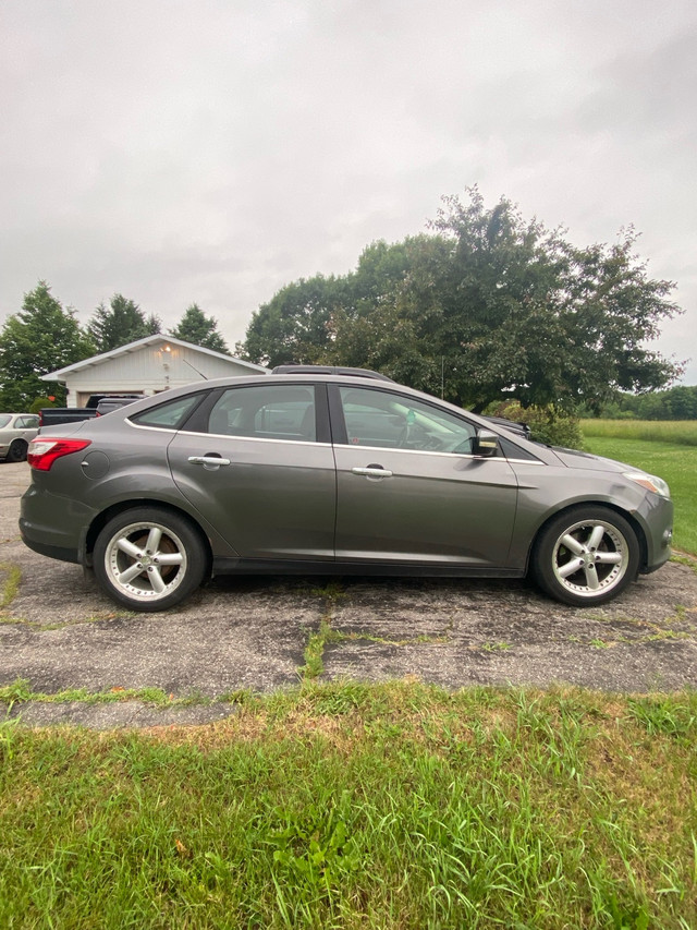 2012 Ford Focus in Cars & Trucks in Ottawa - Image 3
