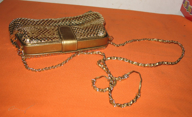 Ladies Fancy Hand Purse /Bag Gold Sequence -Hand Made- Lot002 in Women's - Bags & Wallets in Edmonton - Image 2