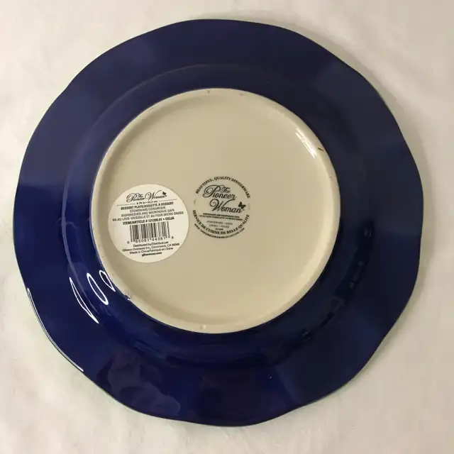 The Pioneer Woman Dinner and Salad Plates -17 Pieces62863282924929124