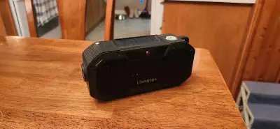 Libovgogo Emergency Radio with Solar Panel, View more