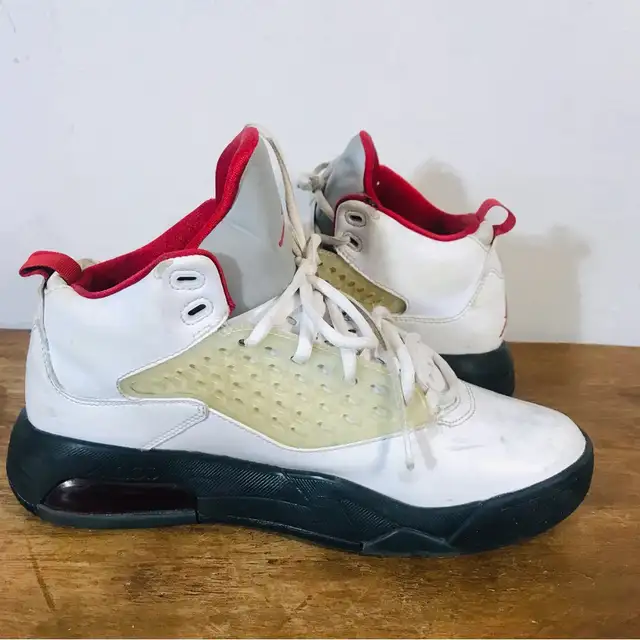 Nike air Jordan 5 sneakers in Men's Shoes in City of Montréal - Image 6