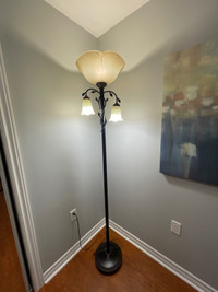 Floor lamp