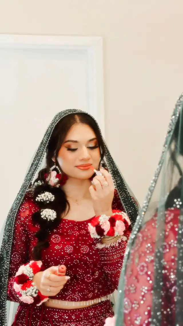 GTA Female Wedding Photographers in Photography & Video in Oakville / Halton Region - Image 6