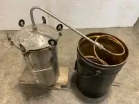 Stainless steel distiller 