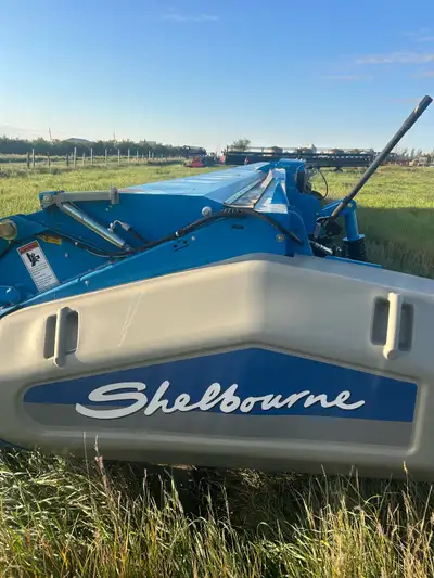 I am selling a 2023 Shelbourne xcv36 header, designed for efficient and effective harvesting. This a...