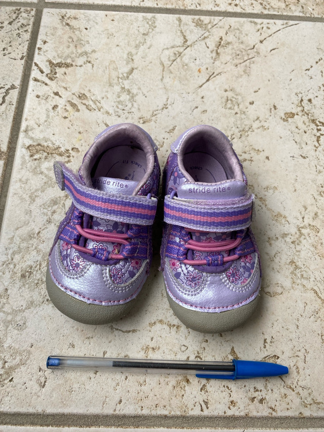  Baby booties for fall and winter - size 6-12 months in Clothing - 9-12 Months in Calgary
