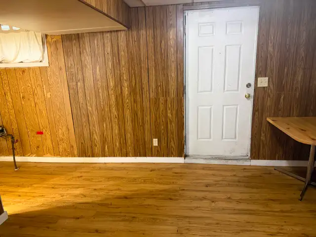 1 bedroom + Den basement in the NE in Long Term Rentals in Calgary - Image 11