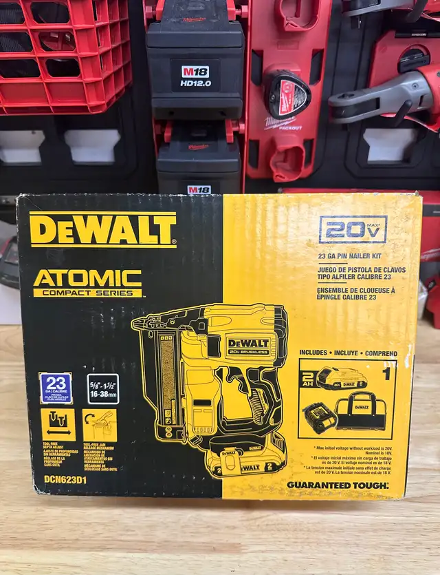 Dewalt 20v Max Atomic 23 Gauge Pin Nailer Kit