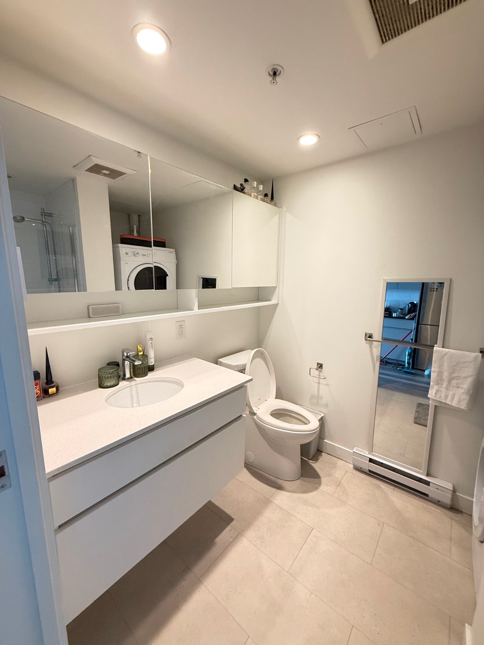 Lease Transfer – Bright Studio 4