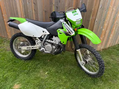 2003 Kawasaki KLX400 Great reliable motorcycle. Exact same as a Suzuki DRZ 400 but has a bigger carb...