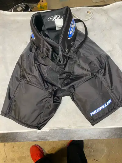 Hespeler Rogue RH10 Youth Medium Hockey Pants , View more
