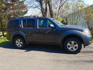 2011 Nissan Pathfinder S