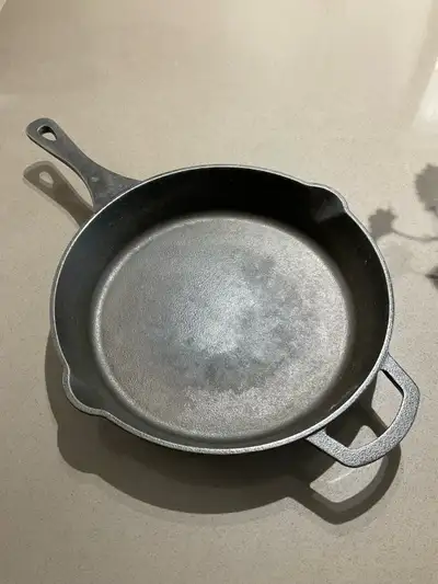 Master Chef Cast Iron Pan, View more